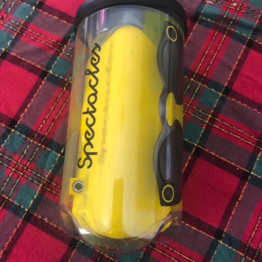 Snapchat spectacles